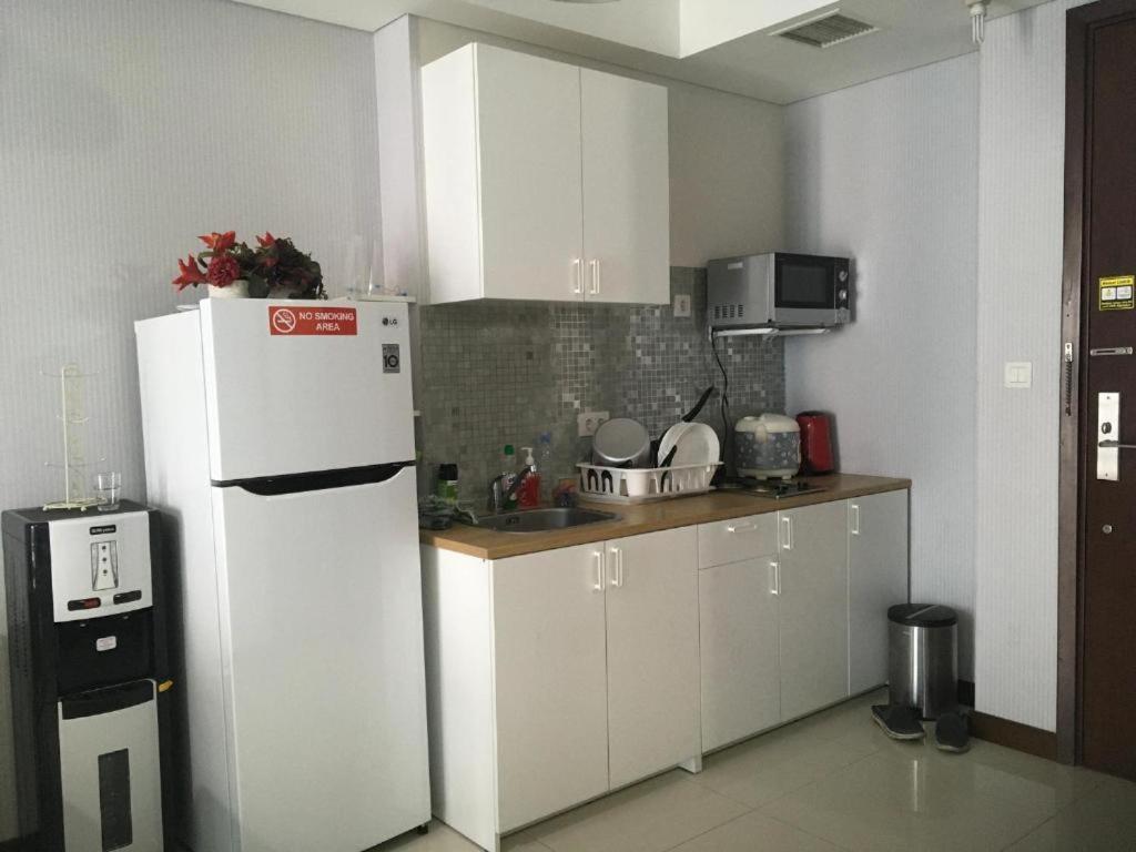 Luxury 2 Bedroom Condo At Casa Grande Residence - Kasablanka Mall Jakarta Exterior foto